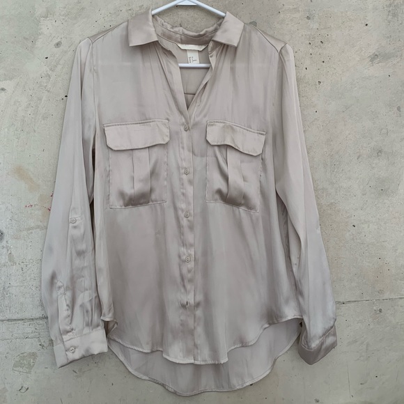 Satin buttoned shirt from H&M - Picture 1 of 5